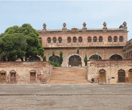 QILA MUBARAK, DARBAR HALL