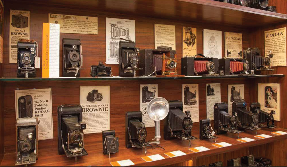 VINTAGE ANALOGUE CAMERA MUSEUM